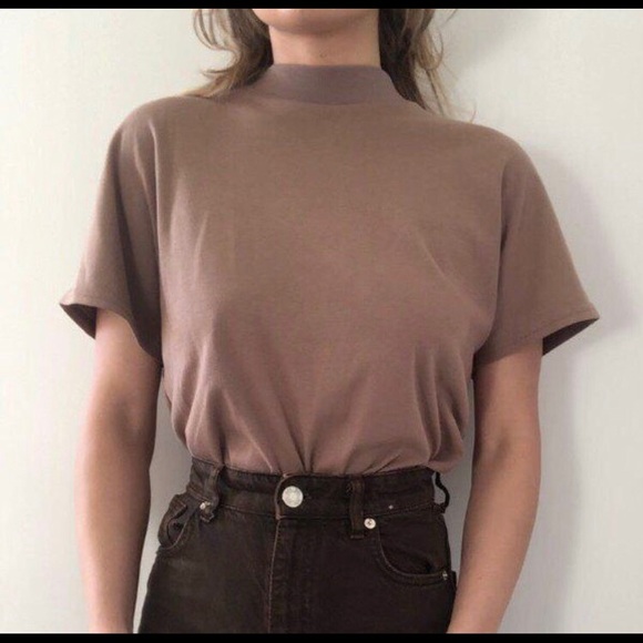 Camel coloured mock neck tee - Picture 3 of 4